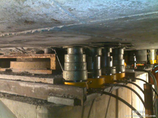 公路橋梁支座更換